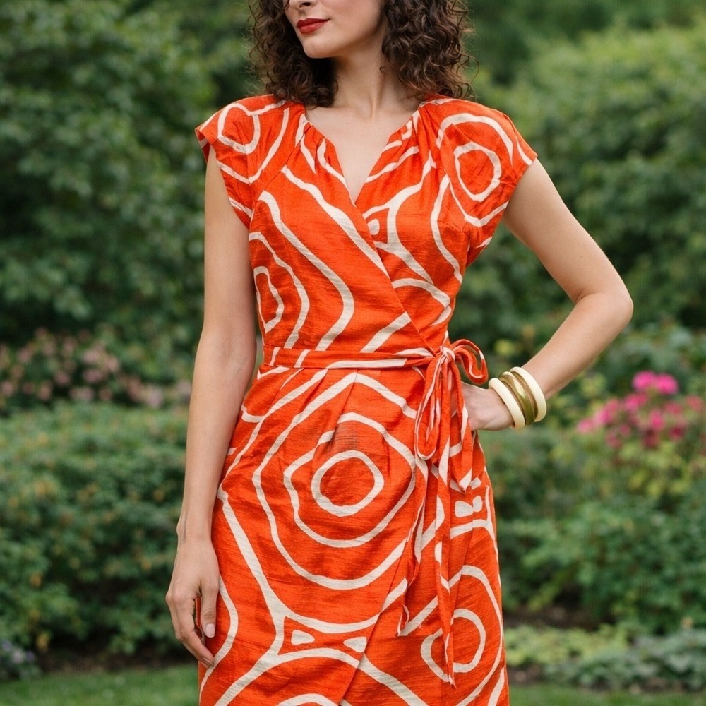 Diane Von Furstenberg Wrap Dress‎ Orange White Tiki Swirl Pattern Silk Size 0 - Picture 2 of 8